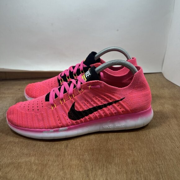 Nike Free RN Motion Flyknit Women's Size 9 Running Shoes Pink/Black 831070-600 - Picture 3 of 9